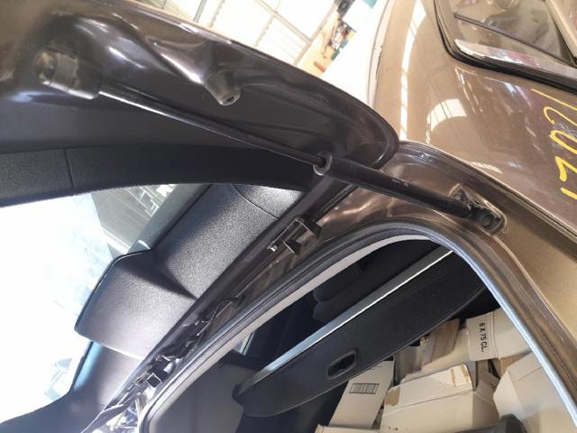 817703W000 Amortiguador de la tapa del maletero  comprar en Zaragoza