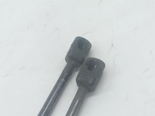 81770D7001 HYUNDAI Amortiguador maletero comprar Madrid
