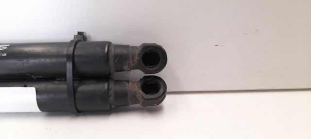 HYUNDAI 8177126011 Amortiguador de la tapa del maletero  comprar en Ponferrada