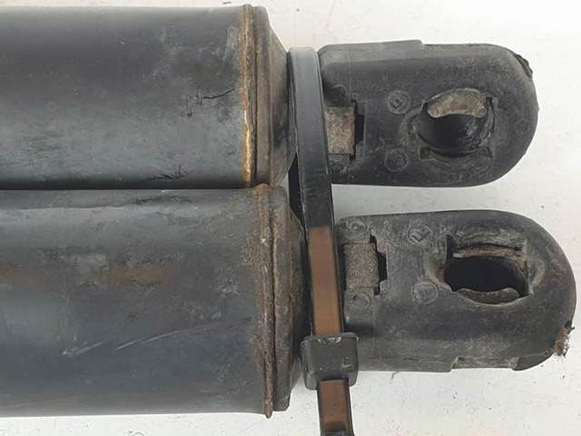 817713A001 Amortiguador maletero comprar Almería