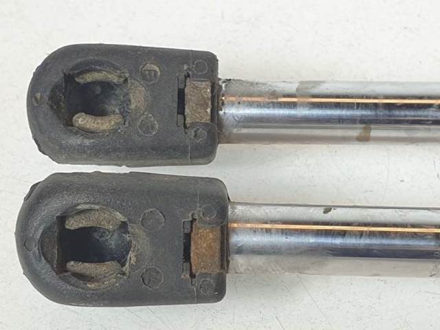 HYUNDAI 817713A001 Amortiguador de la tapa del maletero  comprar en Albacete