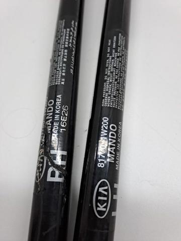 HYUNDAI 817801W200 Amortiguador de maletero  disponible Lugo