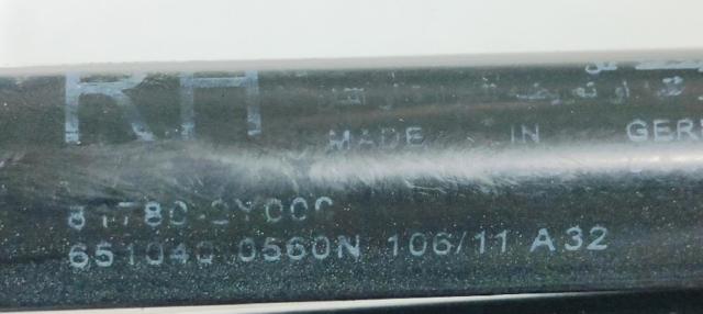 HYUNDAI 817802Y000 Amortiguador de la tapa del maletero  disponible Lugo