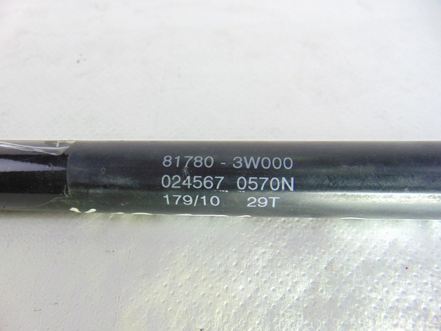 817803W000 Amortiguador maletero comprar Almería