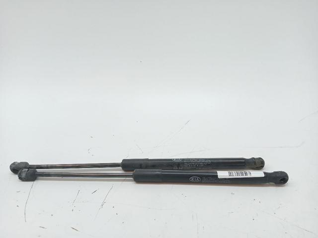 81780A2000 HYUNDAI Amortiguador maletero  en stock Huelva