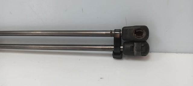 81780A6000 Amortiguador de la tapa del maletero  disponible Málaga