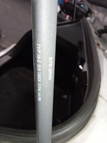 817812R000 HYUNDAI Amortiguador de la tapa del maletero  comprar en Lleida