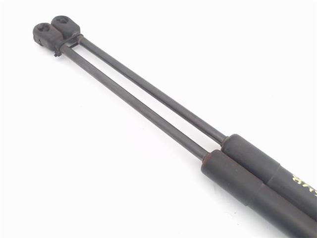 8180162811 SUZUKI Amortiguador maletero  en stock Huelva