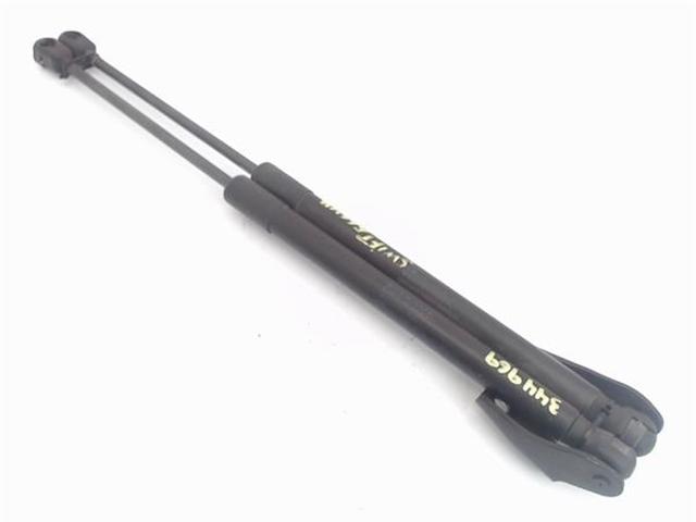 SUZUKI 8180162811 Amortiguador maletero  en stock Terrassa