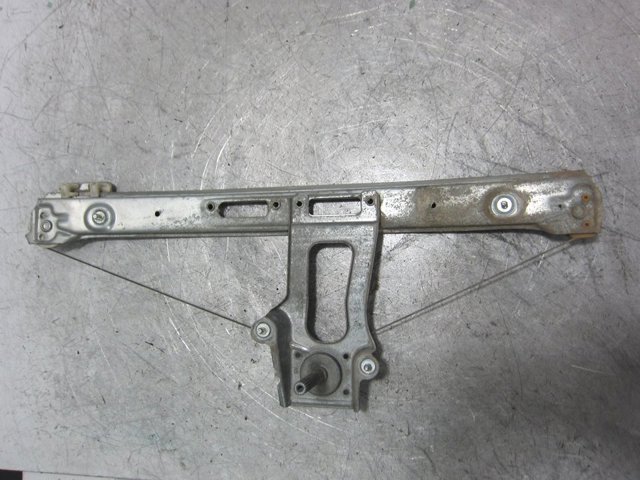 8196040 BMW