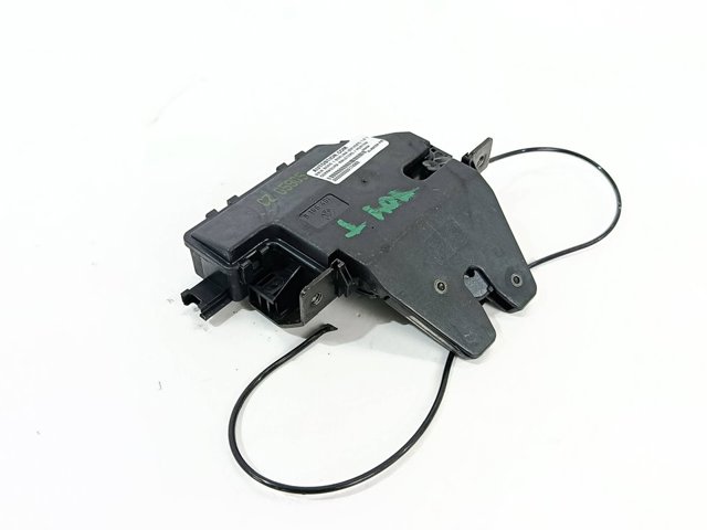 8196401 BMW Cerradura de maletero  en stock Gandía