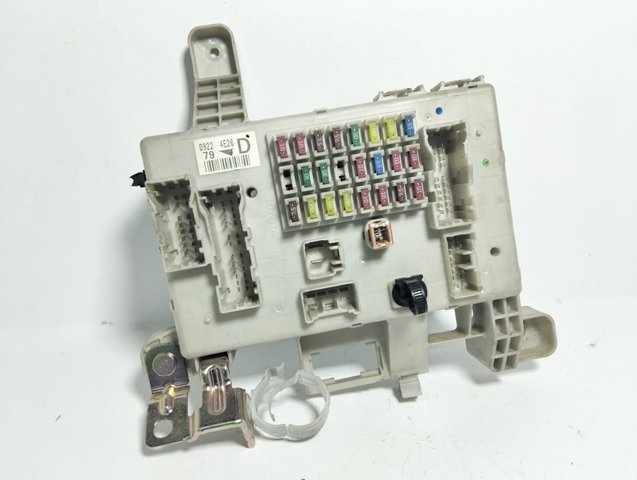 8198050030 TOYOTA Relé de intermitentes comprar Alcalá