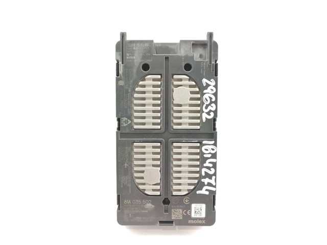81A035502 VAG Cargador de batería  comprar en Oviedo