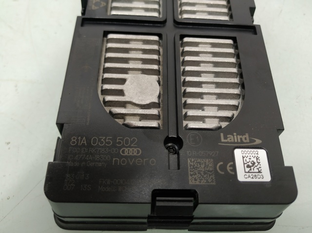 VAG 81A035502 Cargador de batería  en stock Terrassa