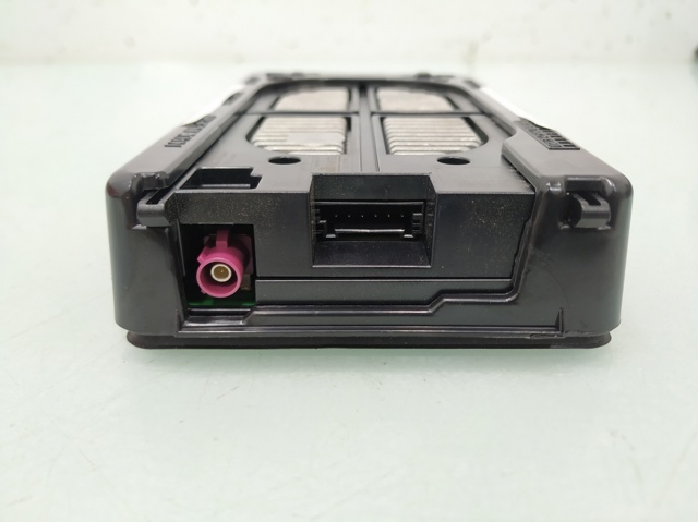 81A035502 VAG Cargador de batería  comprar en Lleida