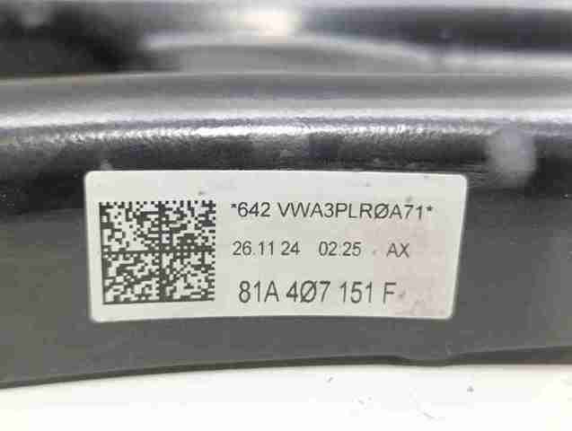 VAG 81A407151F Brazo inferior izquierdo de la suspensión delantera comprar Pamplona