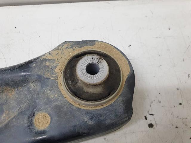 81A407151F VAG Brazo inferior izquierdo de la suspensión delantera comprar Bilbao