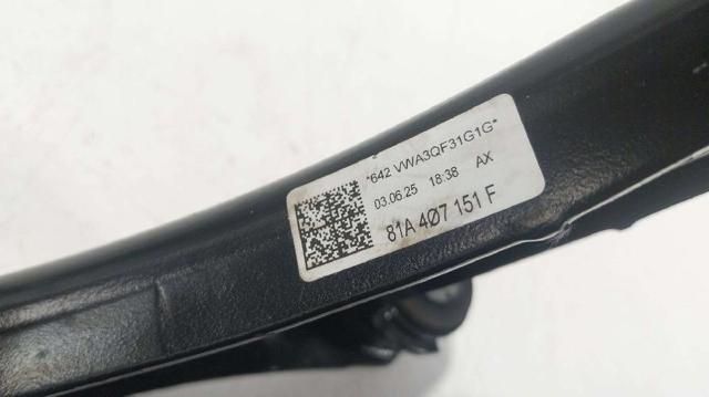 81A407151F Brazo inferior izquierdo de la suspensión delantera comprar Sevilla