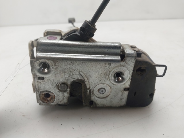 8200000657 RENAULT Cerradura de puerta trasera izquierda  disponible Ourense