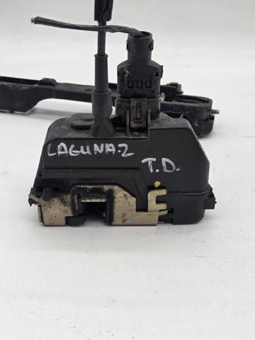RENAULT 8200000658 Cerradura de la puerta trasera derecha  en stock Valencia