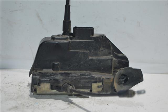 8200000661 RENAULT Cerradura  en stock Huelva