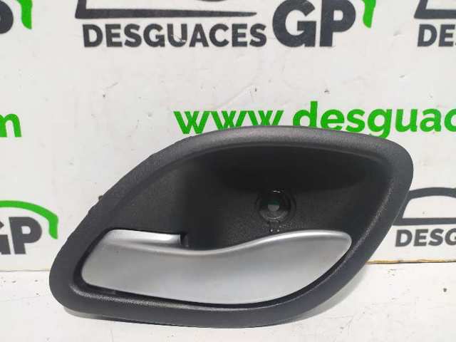 8200000723 RENAULT Manija interior izquierda delantera/trasera de puerta  en stock Córdoba