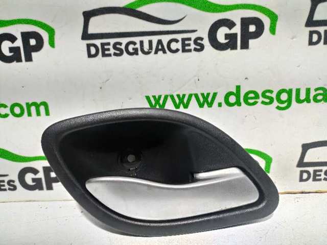 8200000724 Manija interior derecha delantera/trasera de puerta  comprar en Reus
