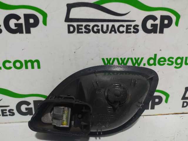 8200000724 RENAULT Manija interior derecha delantera/trasera de puerta  disponible Alicante