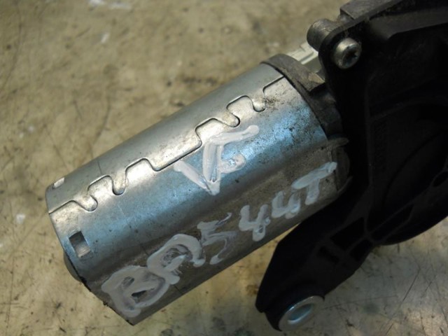 RENAULT 8200001891 Motor del limpiaparabrisas trasero  disponible Lugo