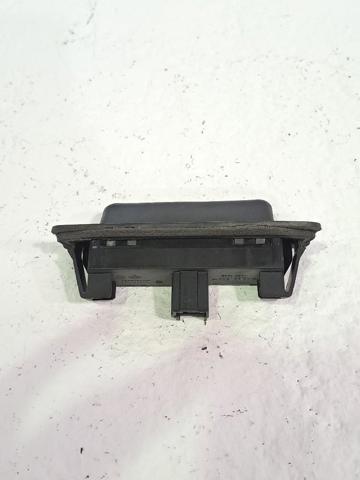 RENAULT 8200002001 Tirador de puerta de maletero exterior  en stock Valencia