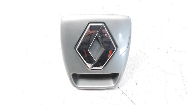 8200002001 Tirador de puerta de maletero exterior  en stock Sabadell