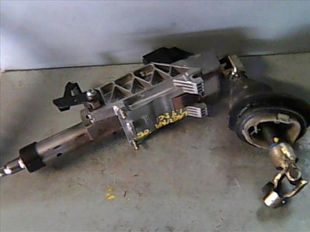 RENAULT 8200002220 Columna dirección  en stock Salamanca