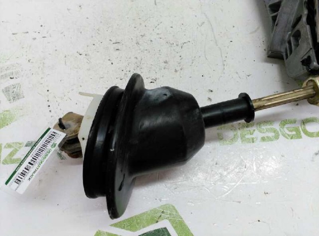 RENAULT 8200002220 Columna dirección  en stock Salamanca