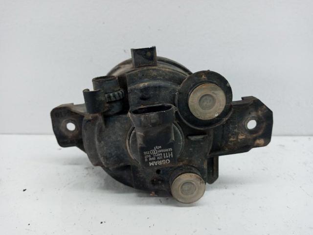 NISSAN 8200002469 Luz antiniebla izquierdo  en stock Terrassa
