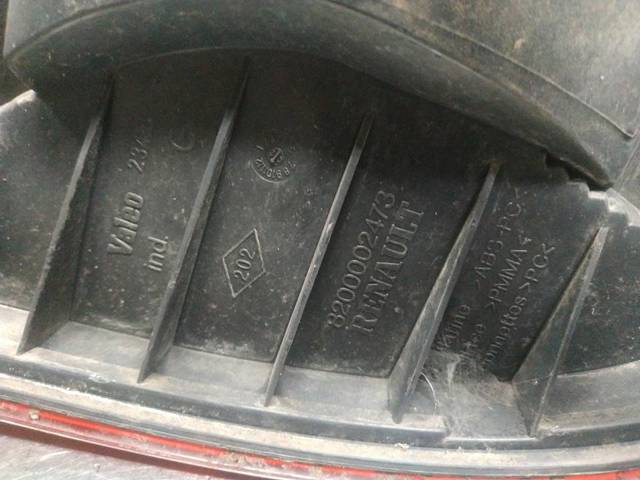 8200002473 Piloto trasero exterior izquierdo  comprar en Zaragoza