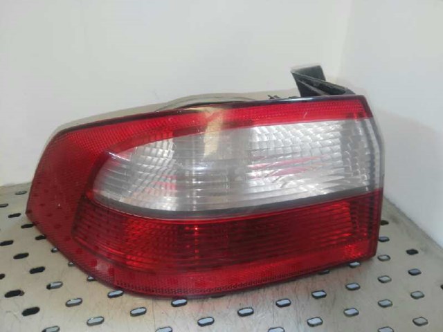 8200002473 RENAULT Piloto trasero exterior izquierdo  comprar en Oviedo
