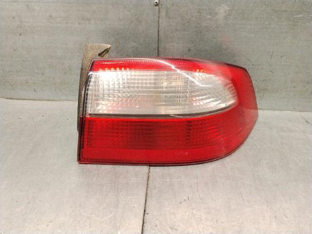 8200002474 RENAULT Piloto trasero exterior derecho  comprar en Oviedo