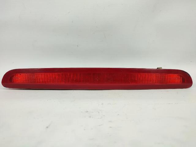 8200002496 Tercera luz de freno  en stock Sabadell