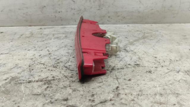 RENAULT 8200002496 Tercera luz de freno  en stock Terrassa