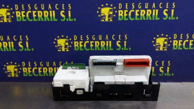 8200002604 RENAULT Pantalla multifunción  comprar en Lleida