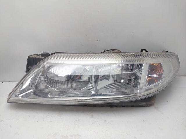 Faros 8200002845 RENAULT