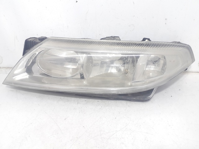 Faros 8200002845 RENAULT