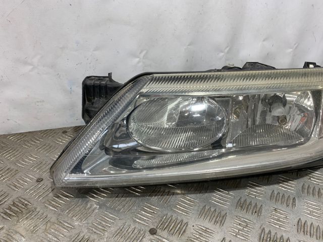 RENAULT 8200002845 Faro izquierdo  comprar en Murcia