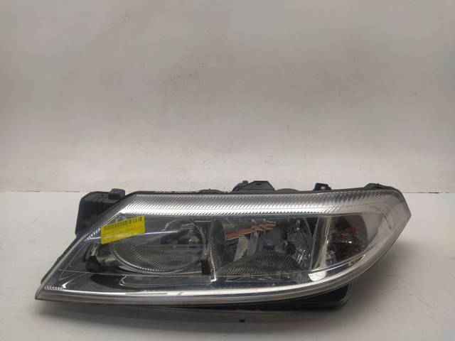RENAULT 8200002845 Faro izquierdo  en stock Valencia