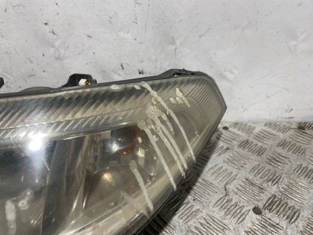 8200002845 Faro izquierdo  en stock Sabadell