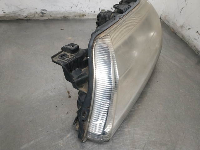 Optica delantera Renault Laguna II hatchback comprar en España