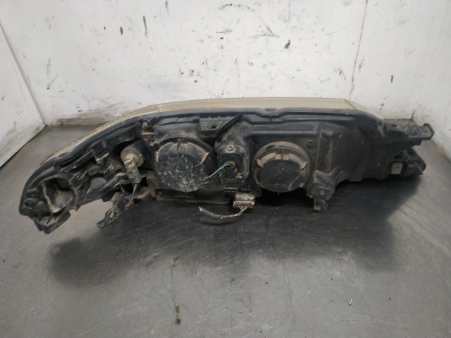 8200002845 Faro izquierdo  en stock Castellón