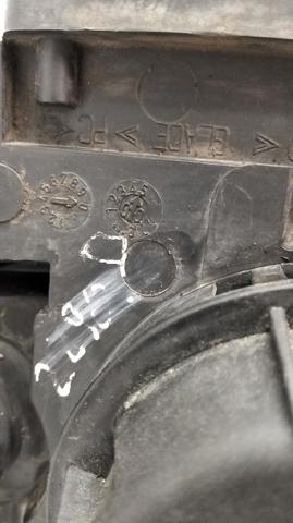 8200002847 RENAULT Faro derecho  comprar en Oviedo