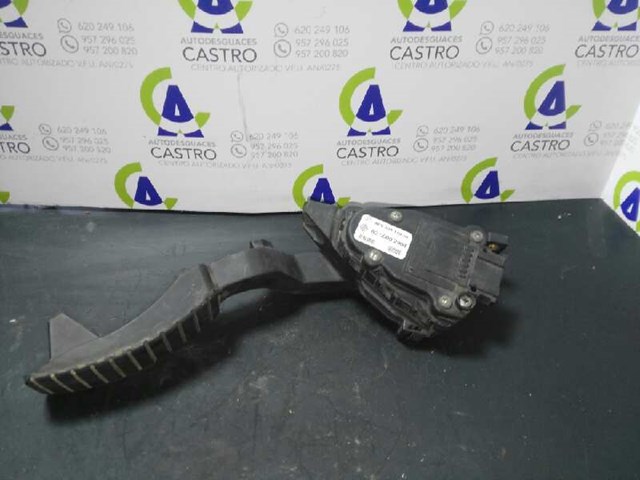 RENAULT 8200002904 Pedal del acelerador comprar Pamplona