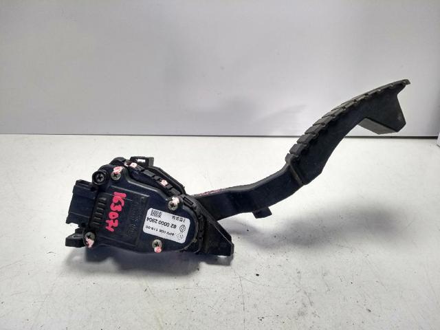 8200002904 RENAULT Pedal del acelerador  en stock Gandía